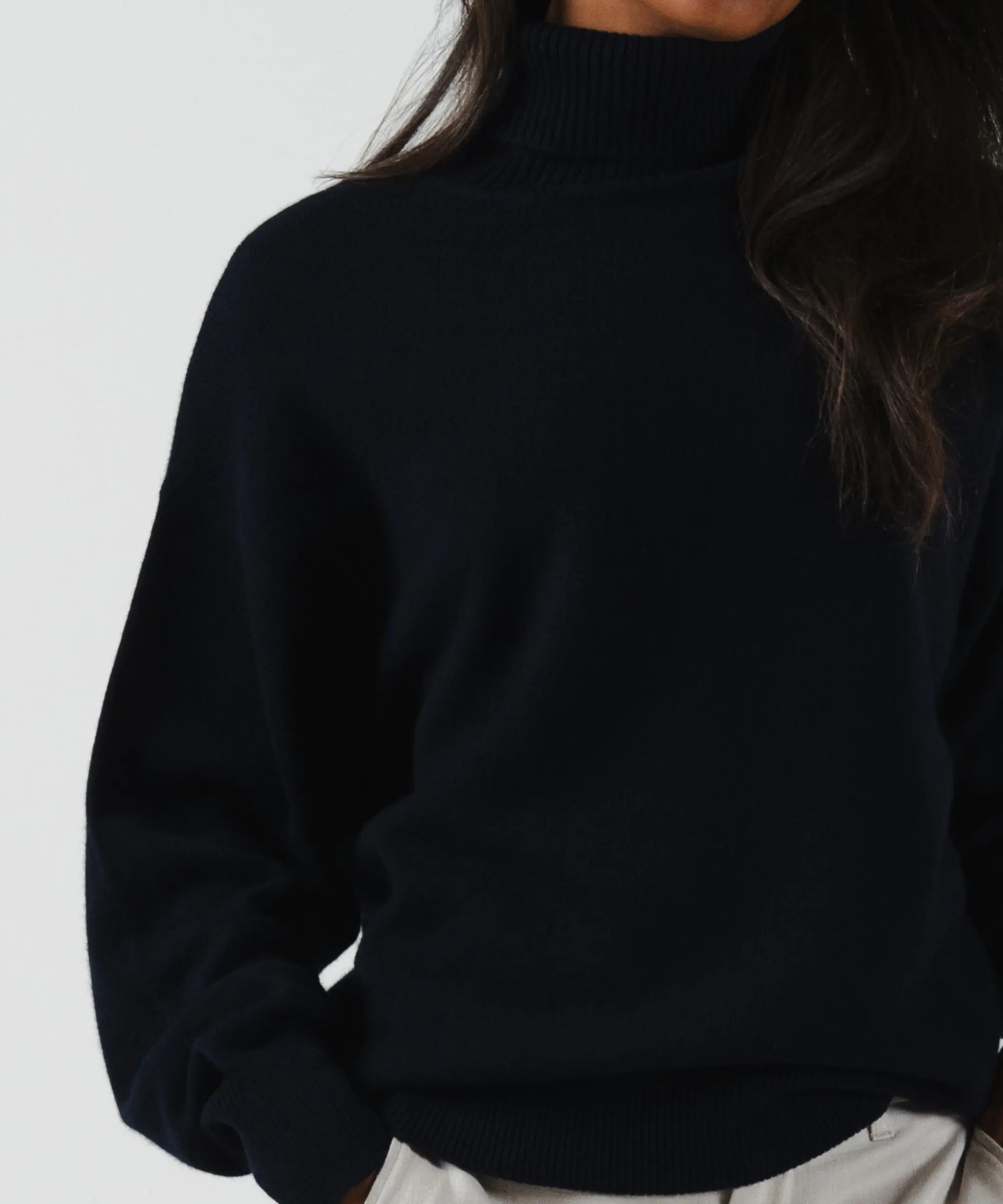 Volta Turtleneck, Navy - Casa Nodale