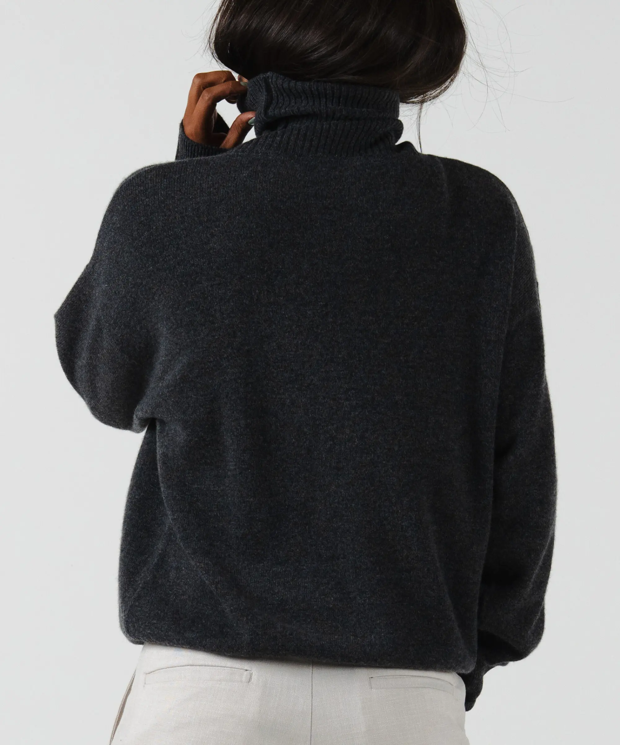 unisex turtleneck charcoal grey merino wool cashmere Casa Nodale