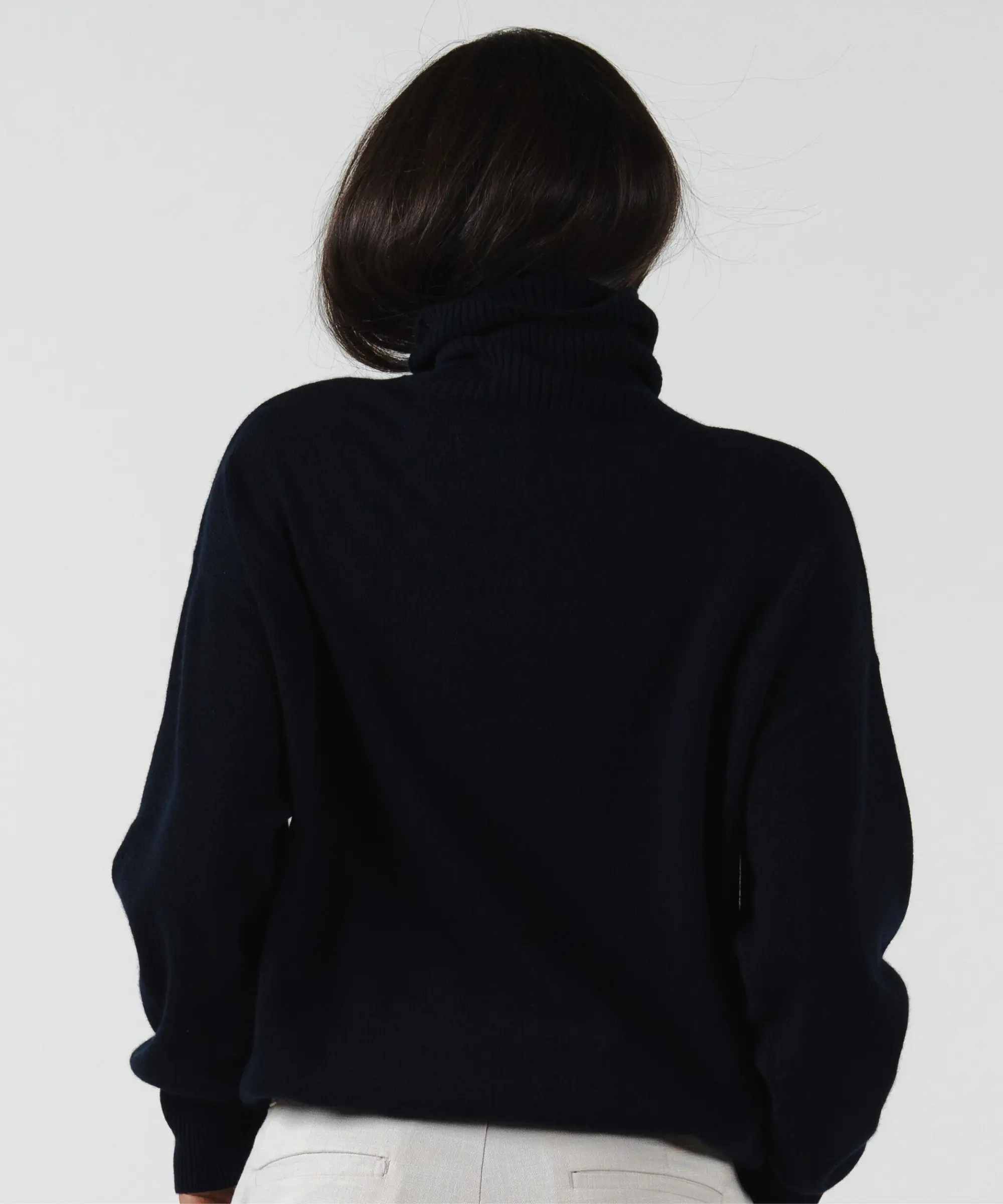Volta Turtleneck, Navy - Casa Nodale
