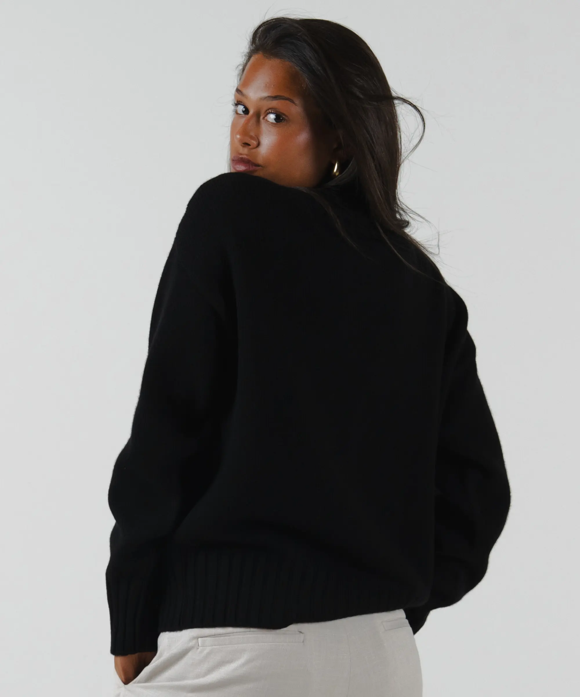 unisex crewneck black merino wool cashmere Casa Nodale