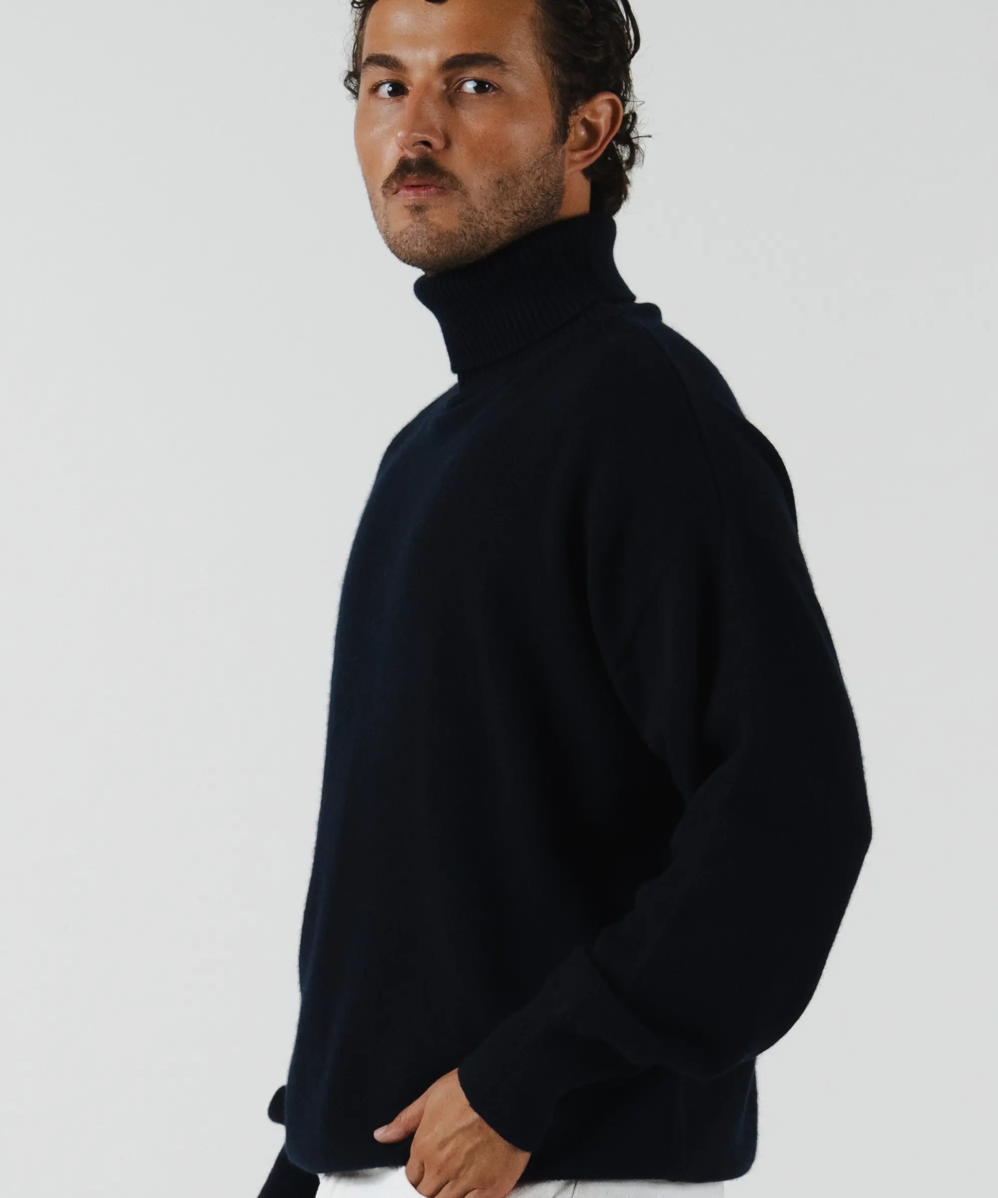 Volta Turtleneck, Navy - Casa Nodale