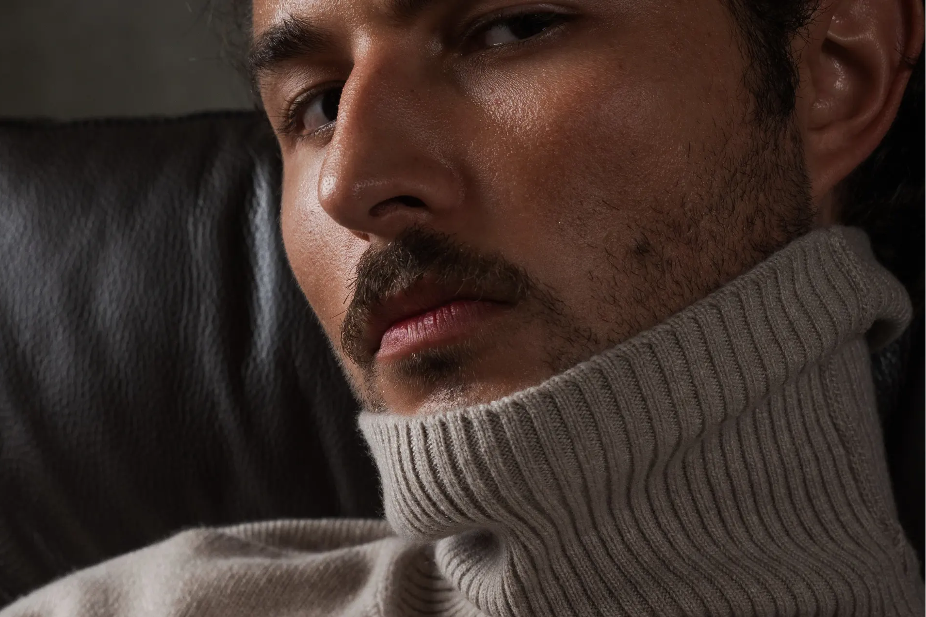 unisex turtleneck beige merino wool cashmere Casa Nodale