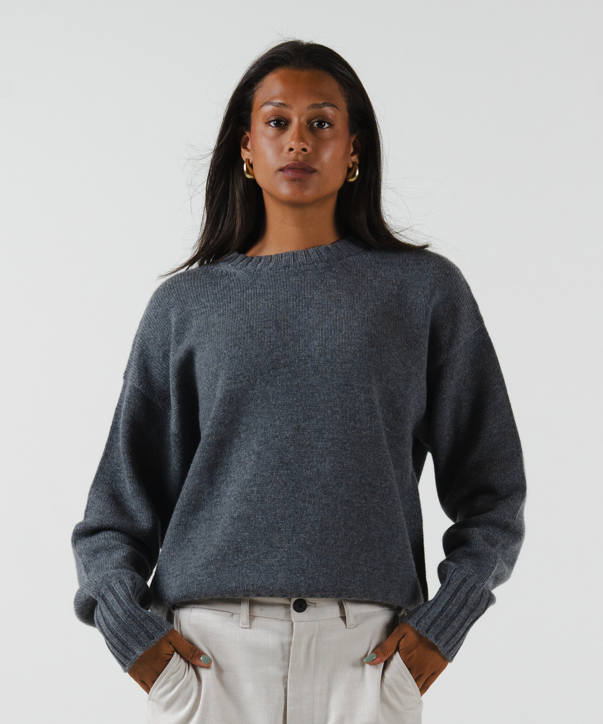 unisex crewneck charcoal grey merino wool cashmere Casa Nodale