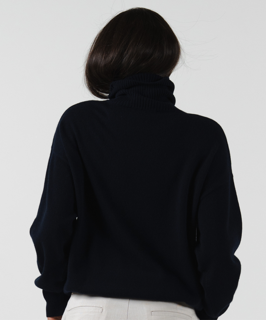 Volta Turtleneck, Navy - Casa Nodale