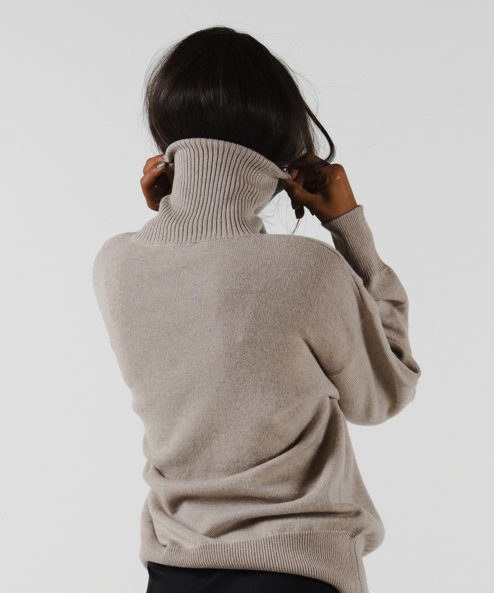 unisex turtleneck beige merino wool cashmere Casa Nodale