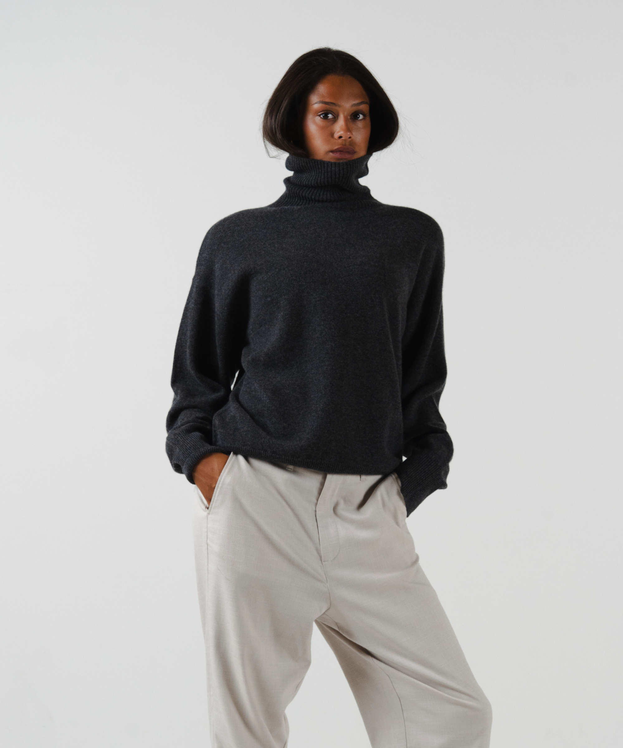 unisex turtleneck charcoal grey merino wool cashmere Casa Nodale
