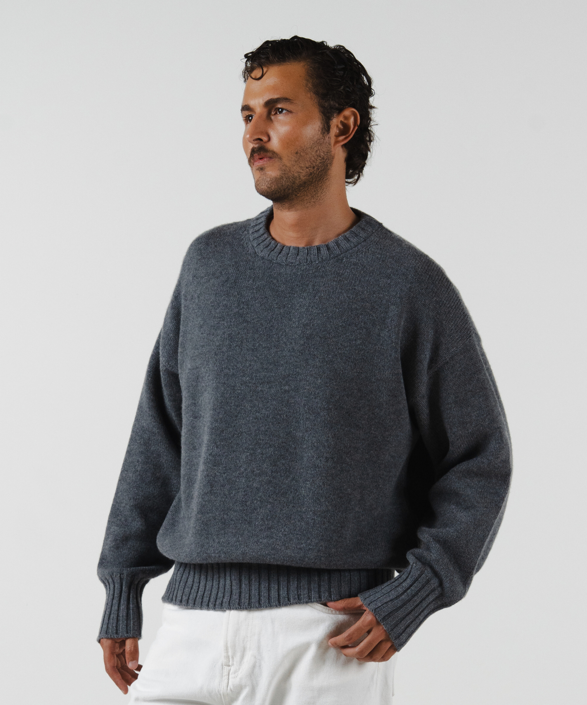 unisex crewneck charcoal grey merino wool cashmere Casa Nodale