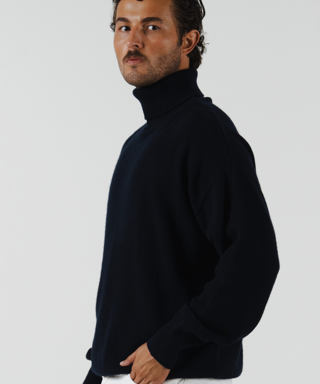 Volta Turtleneck, Navy - Casa Nodale