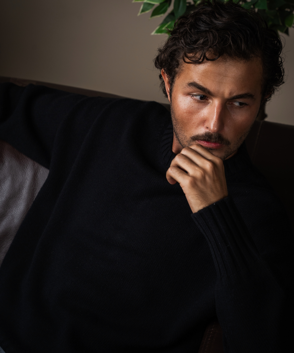 unisex crewneck black merino wool cashmere Casa Nodale